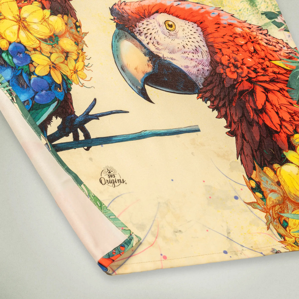 Apron Scarlet Macaw