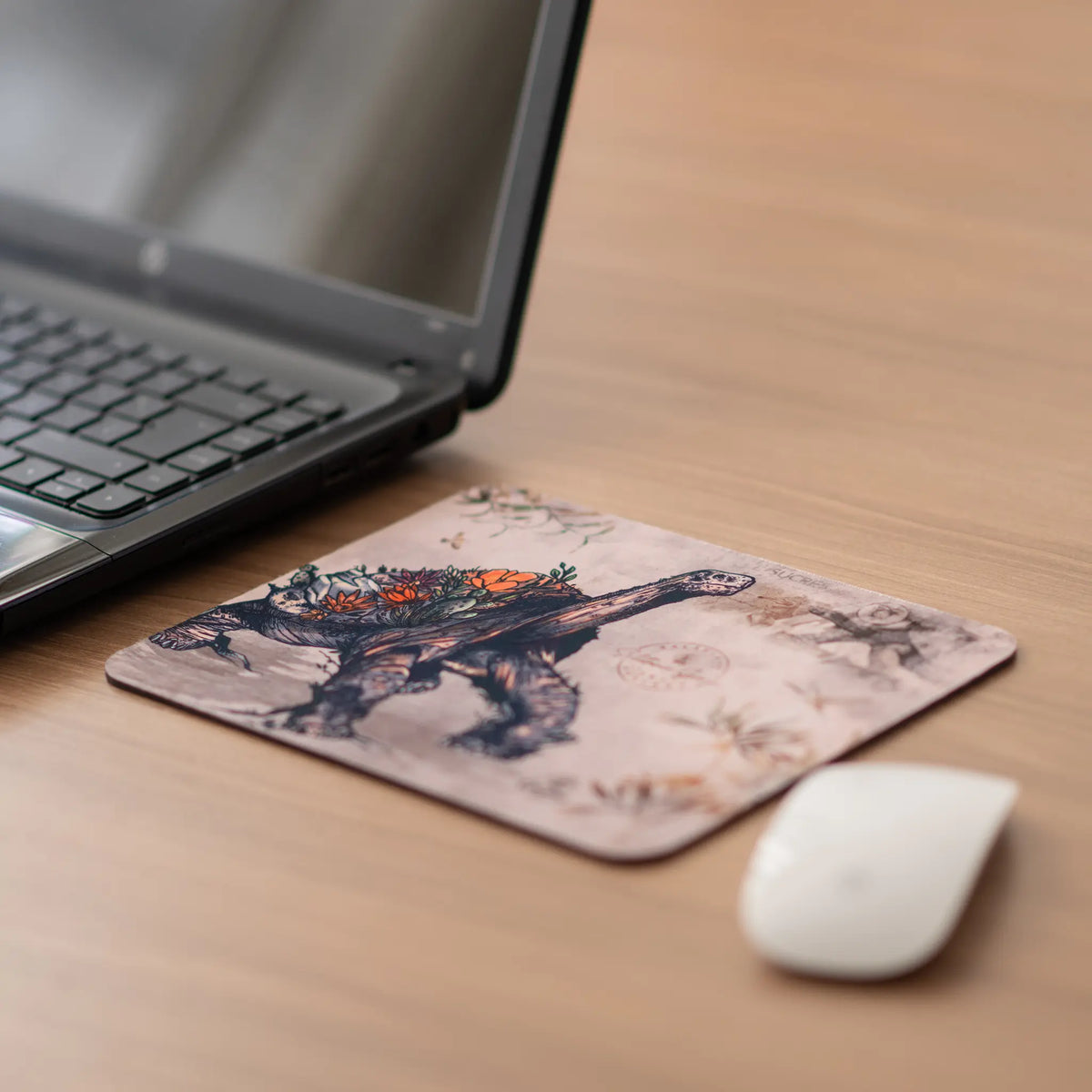 Mouse Pad Solitario George