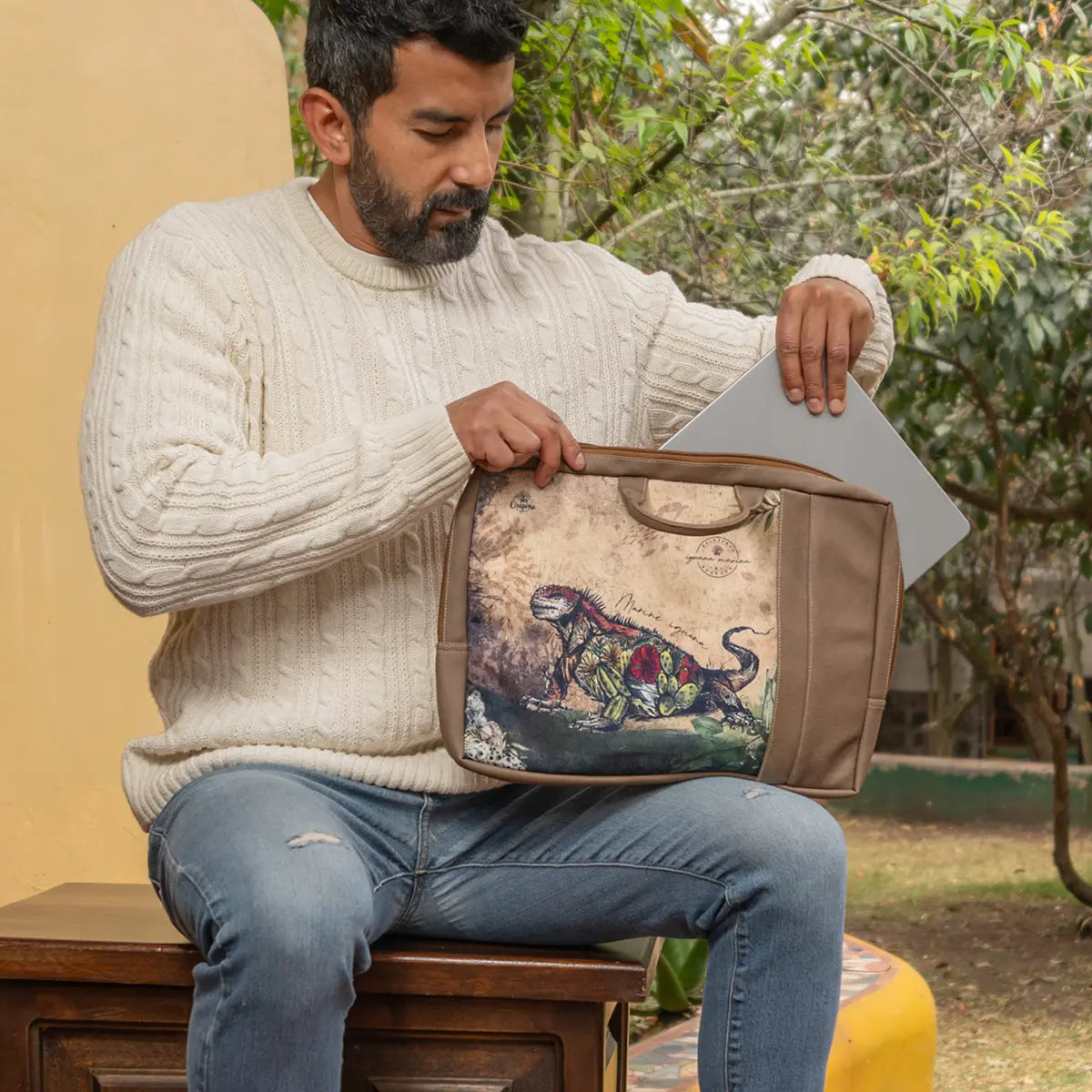 Marine Iguana Laptop Case