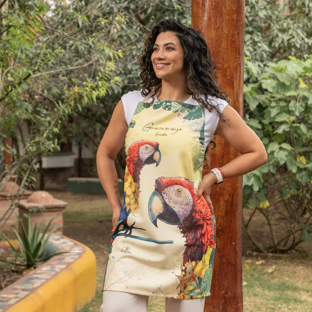 Scarlet Macaw Apron